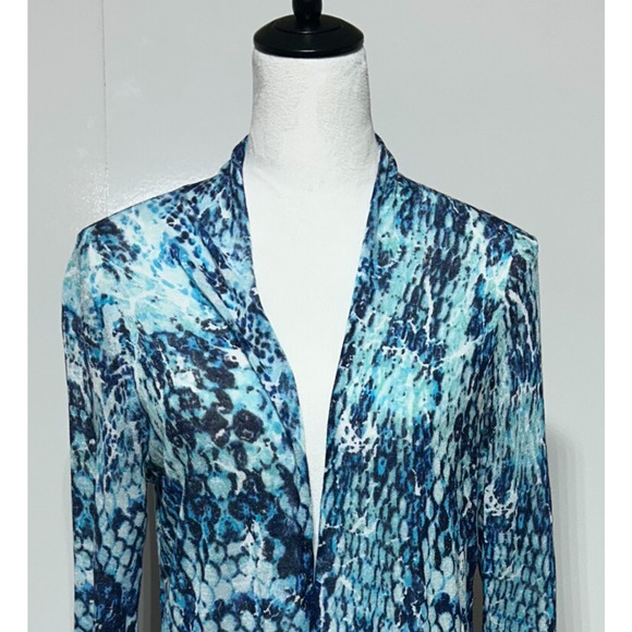 Chicos Cardigan Womens Large 2 Blue Snake Print Open Front Lightweight Sweater - Picture 2 of 11